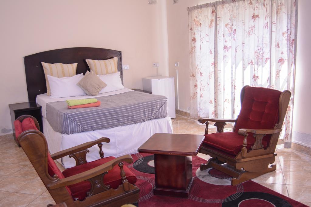 The Palace Guest House Harare Exteriér fotografie