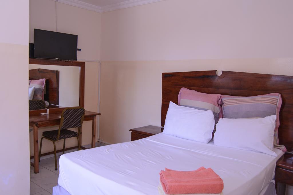 The Palace Guest House Harare Exteriér fotografie