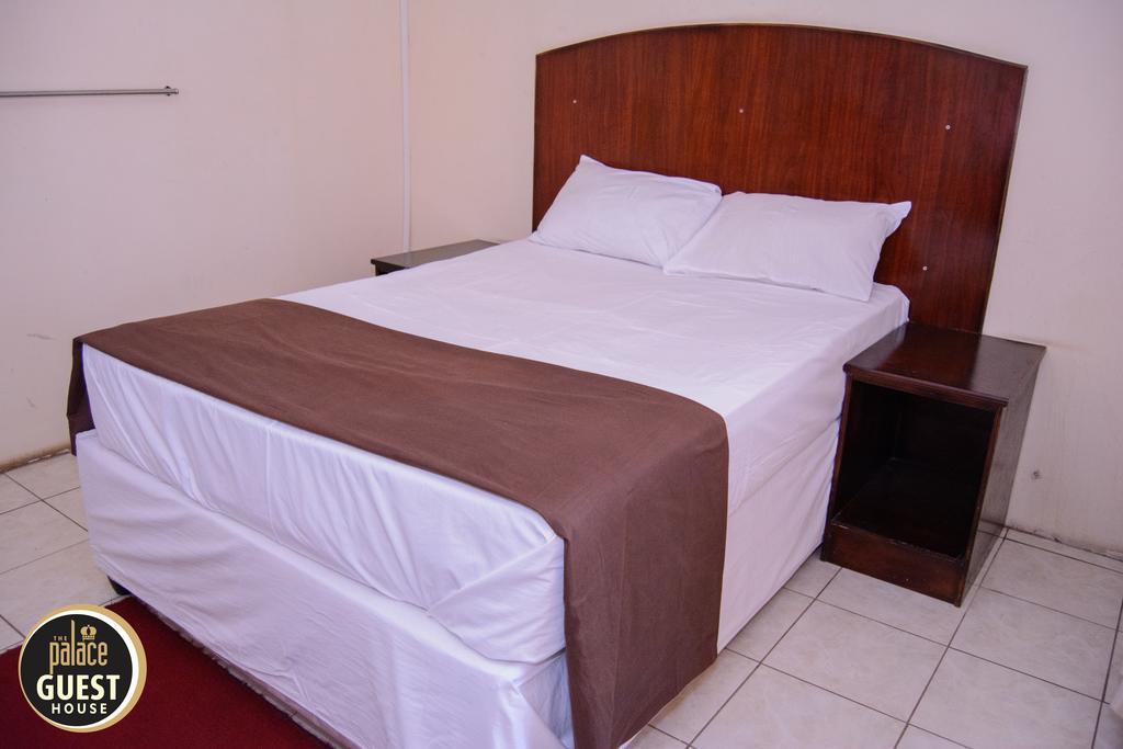The Palace Guest House Harare Exteriér fotografie